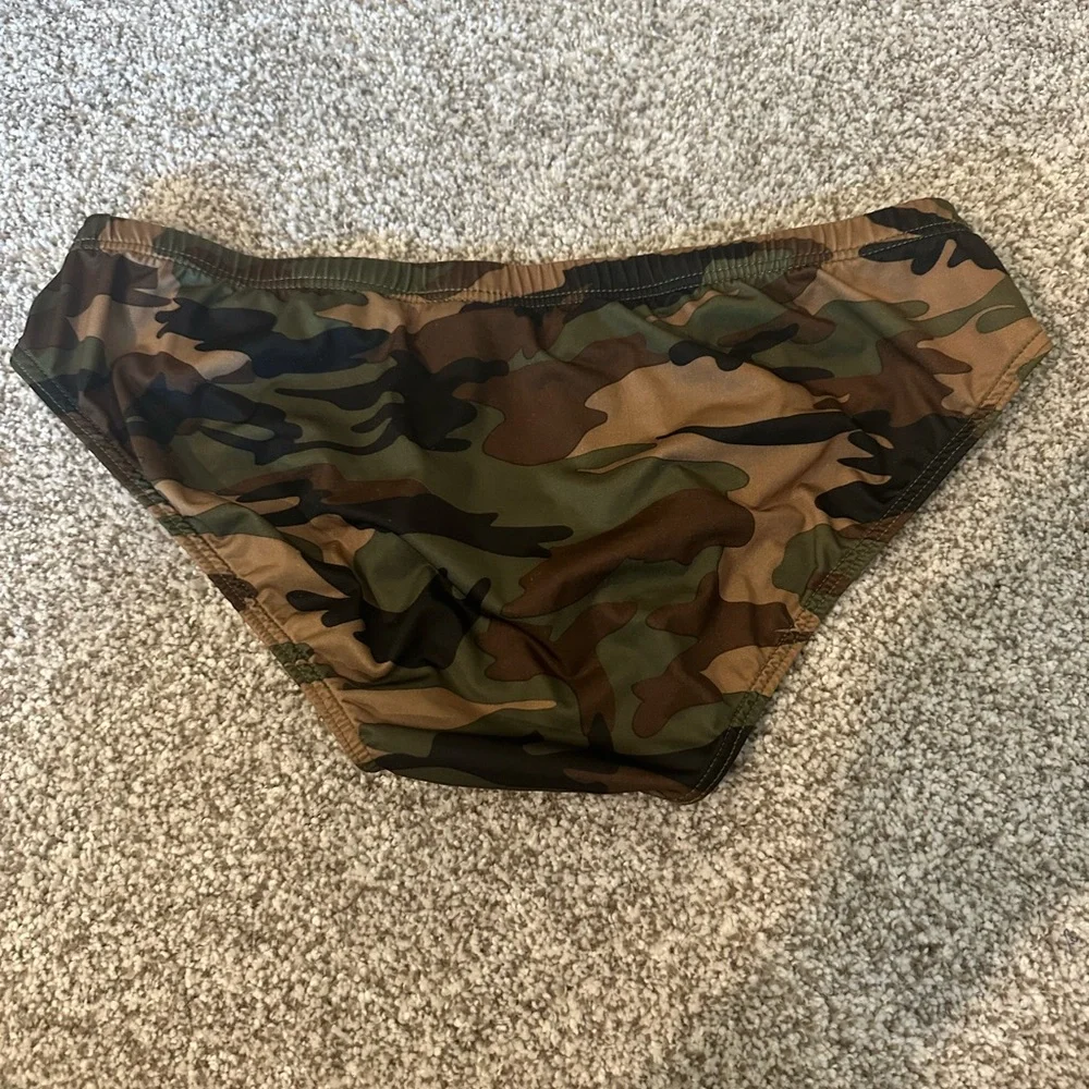 BRAND NEW J.J. Malibu Camo Speedo/Brief - Picture 3 of 3
